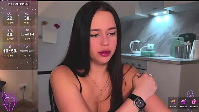 Snapshot of Megan_Nilson chatting on February 3, 2025, 6:56 am Megan Nilson online show from February 3, 2025, 6:56 am