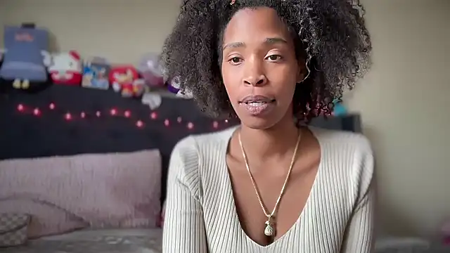 Cum2Charm online show from December 19, 2025, 6:15 pm