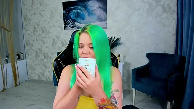 EnergyBunny 1 online show from February 24, 2026, 7:23 pm