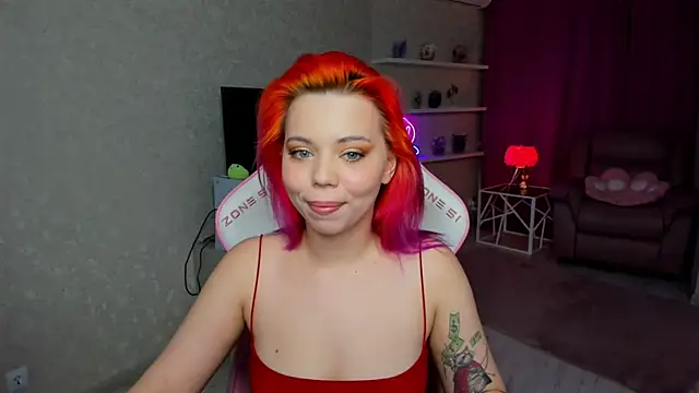 EnergyBunny 1 online show from April 15, 2026, 6:15 pm