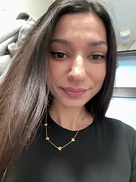  MiaQueen  online show from April 1, 2026, 9:34 pm