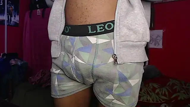 Snapshot of longdickservice chatting on January 23, 2025, 11:04 am longdickservice online show from January 23, 2025, 11:04 am