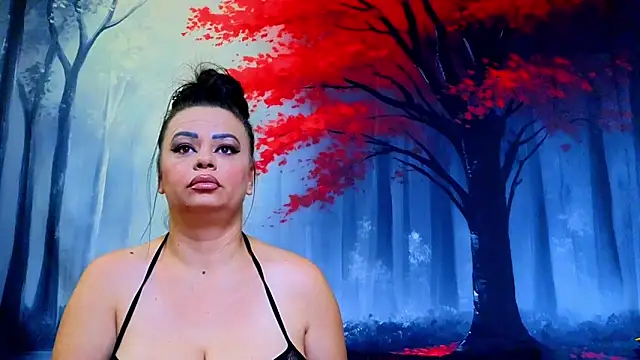 Snapshot of ElizabethEven chatting on October 13, 2025, 9:37 pm ElizabethEven online show from October 13, 2025, 9:37 pm