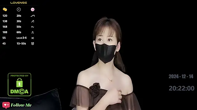 Snapshot of melia_Z chatting on December 14, 2024, 12:23 pm melia Z online show from December 14, 2024, 12:23 pm