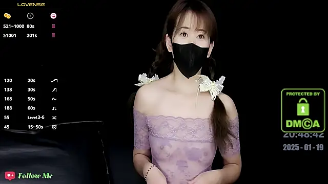 Snapshot of melia_Z chatting on January 19, 2025, 12:50 pm melia Z online show from January 19, 2025, 12:50 pm