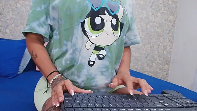 Snapshot of samanta_360 chatting on February 27, 2025, 11:52 am samanta 360 online show from February 27, 2025, 11:52 am