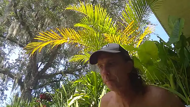 Snapshot of eliberator1777 chatting on May 16, 2026, 7:45 pm eliberator1777 online show from May 16, 2026, 7:45 pm