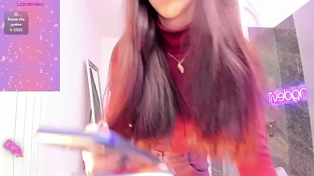 realhotfallingdevil online show from November 7, 2025, 6:02 am