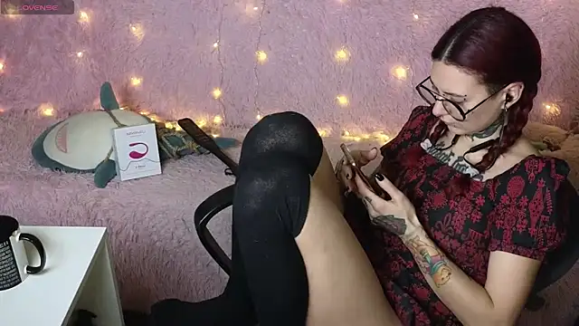 Ginger Stay online show from January 15, 2025, 6:51 pm