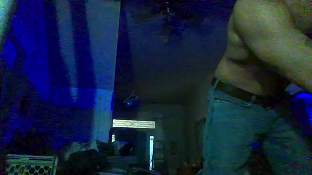 Itzmeebaby online show from December 16, 2025, 10:37 pm