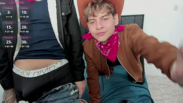 Snapshot of javieryalejandro chatting on October 31, 2025, 9:38 pm javieryalejandro online show from October 31, 2025, 9:38 pm