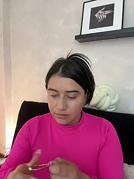 KallyMyller1 online show from February 14, 2026, 7:54 pm