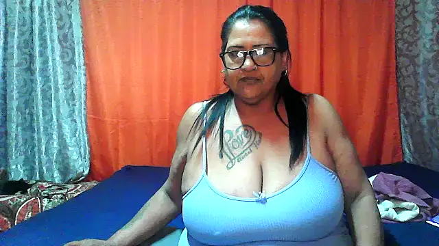 Snapshot of boobynatz chatting on September 22, 2025, 9:55 am boobynatz online show from September 22, 2025, 9:55 am