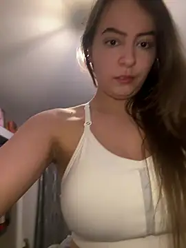 eleonoree online show from April 30, 2026, 11:42 pm