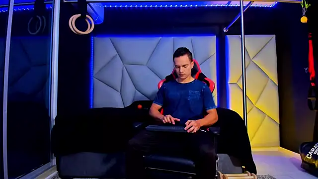 Aydenmiller96 online show from February 8, 2026, 2:09 pm