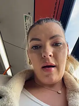 Snapshot of Dirtyfeelin chatting on March 2, 2025, 2:21 pm Dirtyfeelin online show from March 2, 2025, 2:21 pm