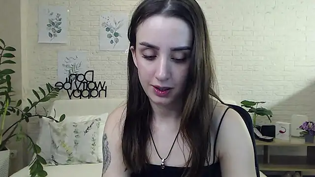 Snapshot of FranceskoJones chatting on January 7, 2025, 3:24 am FranceskoJones online show from January 7, 2025, 3:24 am