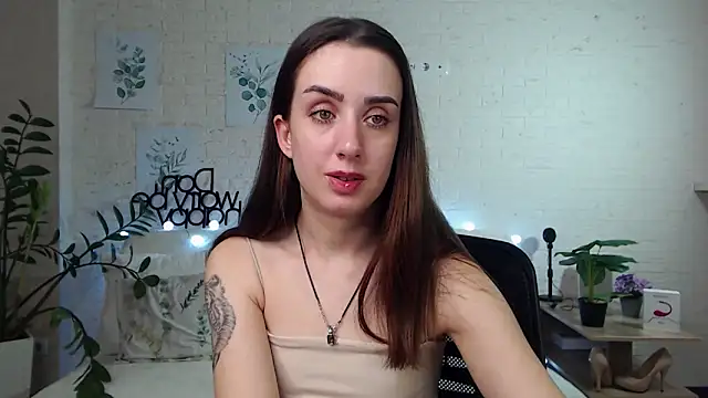 Snapshot of FranceskoJones chatting on January 15, 2025, 1:02 am FranceskoJones online show from January 15, 2025, 1:02 am