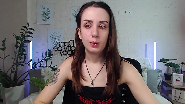 Snapshot of FranceskoJones chatting on January 29, 2025, 8:35 pm FranceskoJones online show from January 29, 2025, 8:35 pm