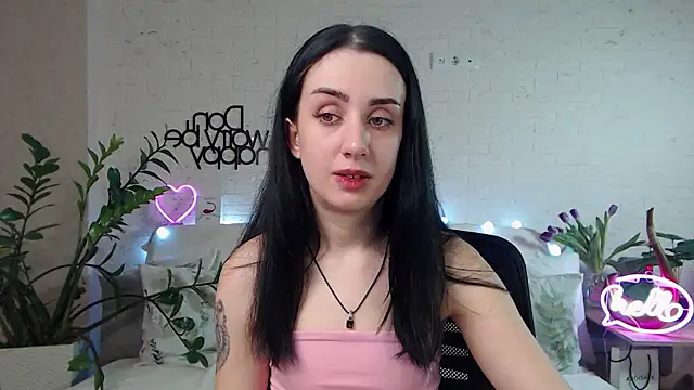 Snapshot of FranceskoJones chatting on February 13, 2025, 8:45 pm FranceskoJones online show from February 13, 2025, 8:45 pm