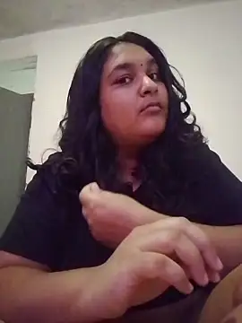 Snapshot of Indianbloom- chatting on February 1, 2026, 9:52 am Indianbloom- online show from February 1, 2026, 9:52 am