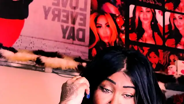 Snapshot of indian_dreamgirl chatting on October 19, 2025, 11:33 am indian dreamgirl online show from October 19, 2025, 11:33 am