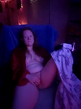 Snapshot of LilTokez chatting on February 12, 2026, 12:33 pm LilTokez online show from February 12, 2026, 12:33 pm