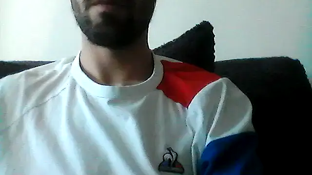 Snapshot of juju156111 chatting on April 7, 2026, 3:12 pm juju156111 online show from April 7, 2026, 3:12 pm