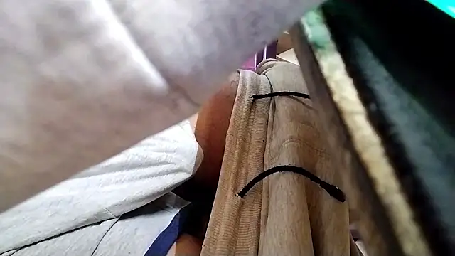 growing20yo online show from January 11, 2026, 12:04 am