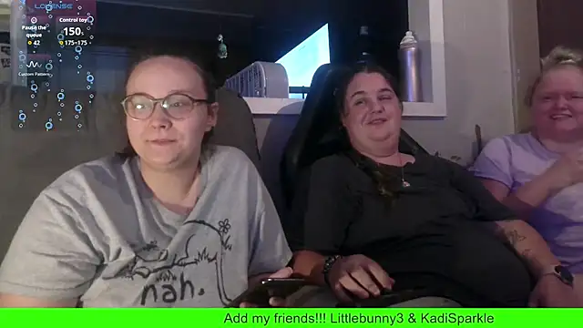 ZeTurtleMaster online show from September 20, 2025, 1:17 am