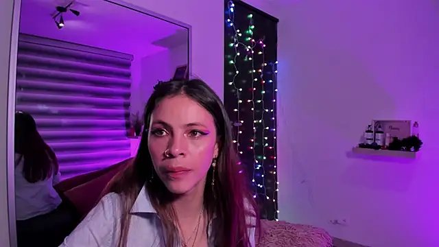 Snapshot of GABY_DAVIS chatting on December 10, 2024, 4:24 am GABY DAVIS online show from December 10, 2024, 4:24 am