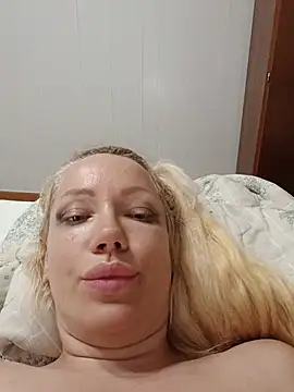 SofiaJoy online show from July 4, 2026, 9:10 pm
