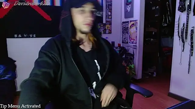 Snapshot of davidroses420 chatting on March 11, 2025, 1:16 am davidroses420 online show from March 11, 2025, 1:16 am