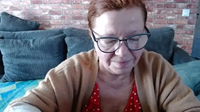 Snapshot of Adelewildx chatting on November 22, 2025, 11:31 am Adelewildx online show from November 22, 2025, 11:31 am