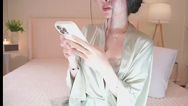 IsMiMi online show from January 11, 2026, 11:32 pm