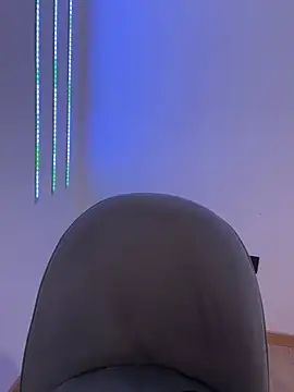 Liiaa online show from March 20, 2025, 12:43 pm