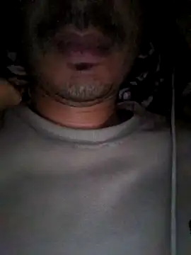 Snapshot of dreamtoungelick69 chatting on January 9, 2026, 10:44 pm dreamtoungelick69 online show from January 9, 2026, 10:44 pm