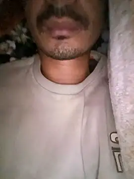 Snapshot of dreamtoungelick69 chatting on January 12, 2026, 5:07 pm dreamtoungelick69 online show from January 12, 2026, 5:07 pm