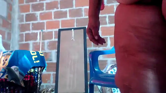 Snapshot of juanys_asshot chatting on March 14, 2025, 12:51 pm juanys asshot online show from March 14, 2025, 12:51 pm