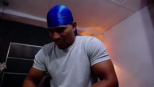 teddyfit19cm online show from September 26, 2025, 1:15 pm