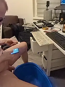 MarcMall online show from January 12, 2026, 10:26 pm