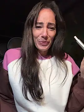 Snapshot of SweeetAlegra chatting on February 9, 2025, 3:53 am SweeetAlegra online show from February 9, 2025, 3:53 am