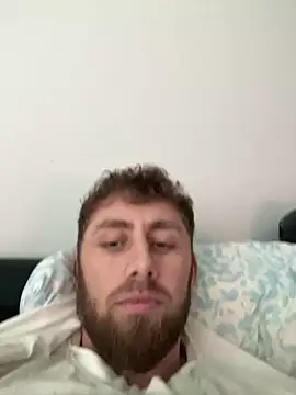 Snapshot of Cata9407 chatting on November 26, 2025, 2:40 pm Cata9407 online show from November 26, 2025, 2:40 pm