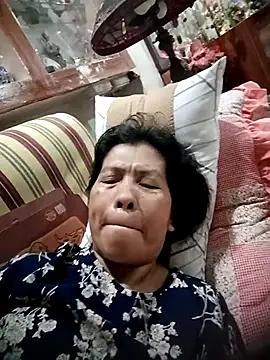 Snapshot of TropicalFlower chatting on October 11, 2025, 10:25 am TropicalFlower online show from October 11, 2025, 10:25 am