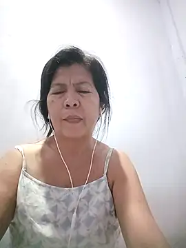 TropicalFlower online show from February 2, 2026, 2:05 pm