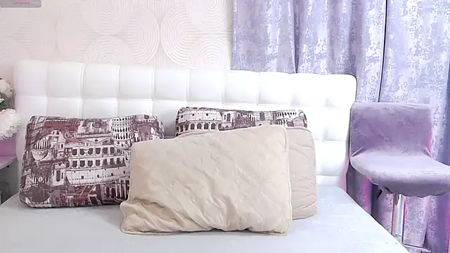 Snapshot of Asian_legs chatting on November 26, 2025, 10:05 am Asian legs online show from November 26, 2025, 10:05 am