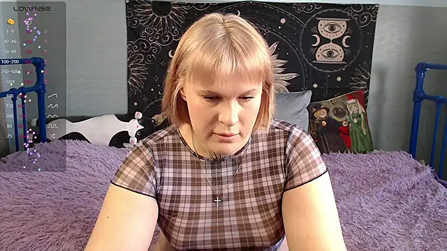 ivamayy online show from February 10, 2026, 8:29 am