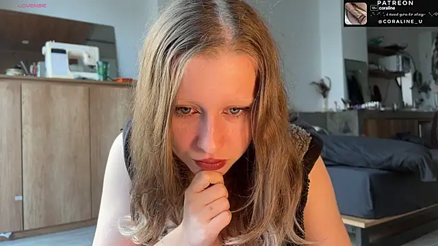 Snapshot of Hairy_Coraline chatting on January 29, 2025, 10:16 am Hairy Coraline online show from January 29, 2025, 10:16 am