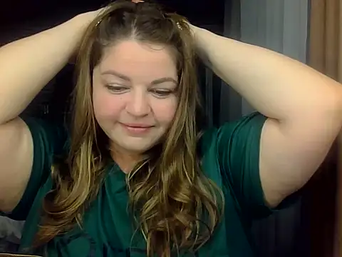 cute  cherry online show from May 21, 2026, 5:53 pm
