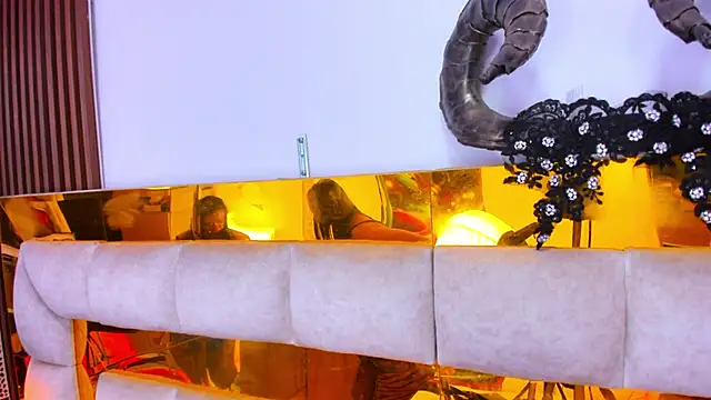 bigass monic online show from January 10, 2026, 2:57 am